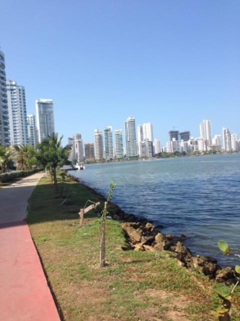 Appartamento Sol, Arena, Mar, Y Piscina Cartagena Esterno foto